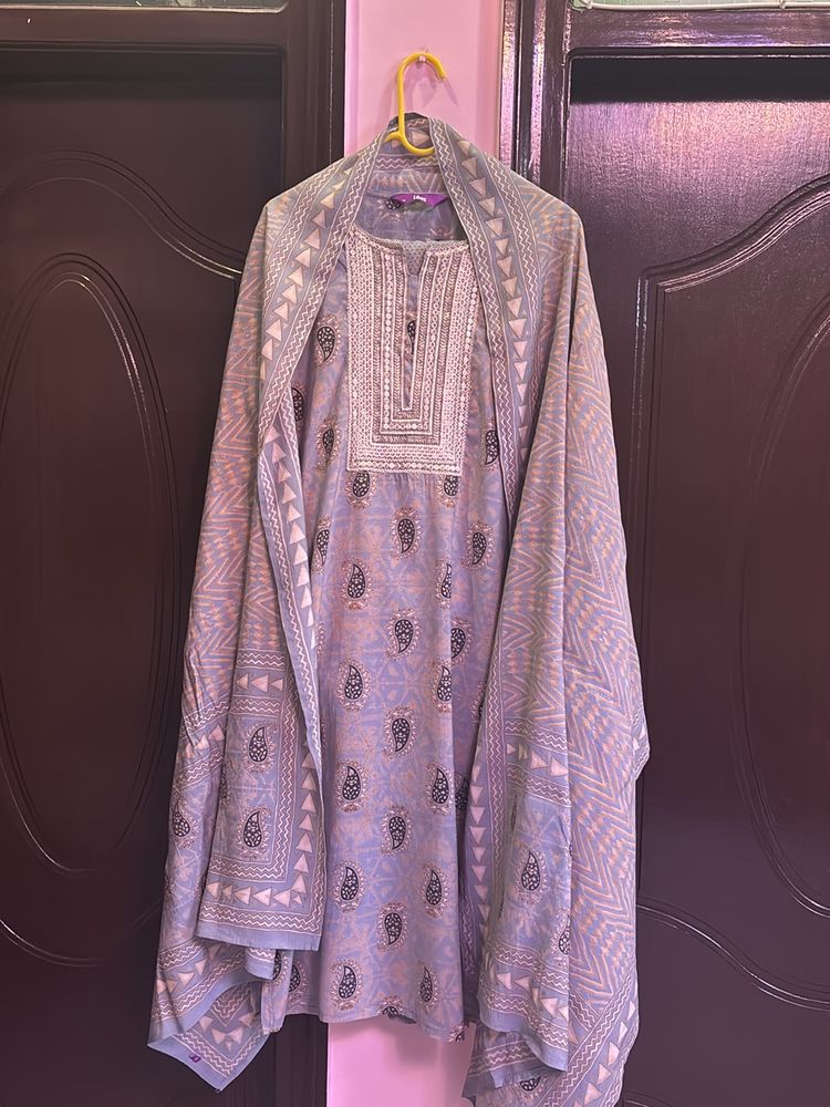 Libas Regular Kurta With Trousers And Dupatta