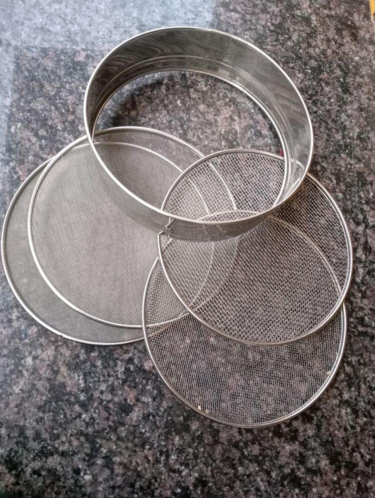 4 In 1 Sieves For Kitchen Use