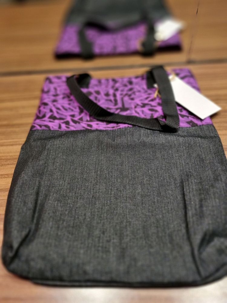 Black Purple Sustainable Lunch Bag