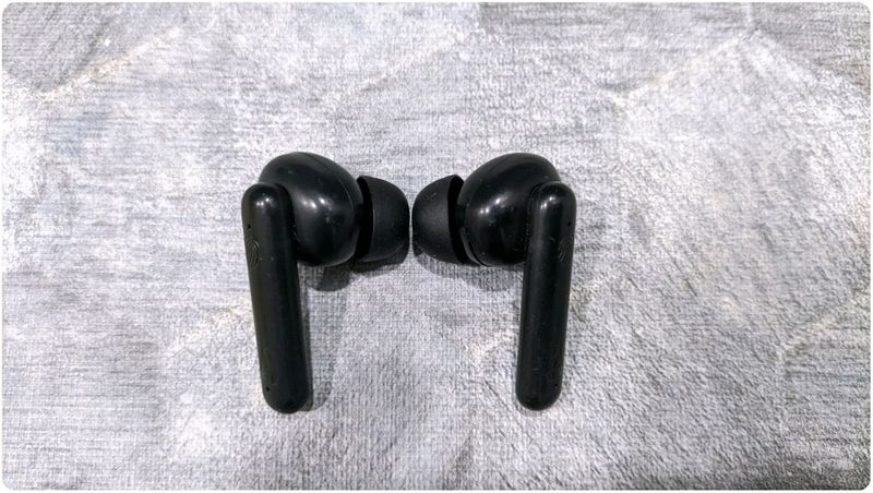 Boat Airpodes 141 Earbuds Only No Case