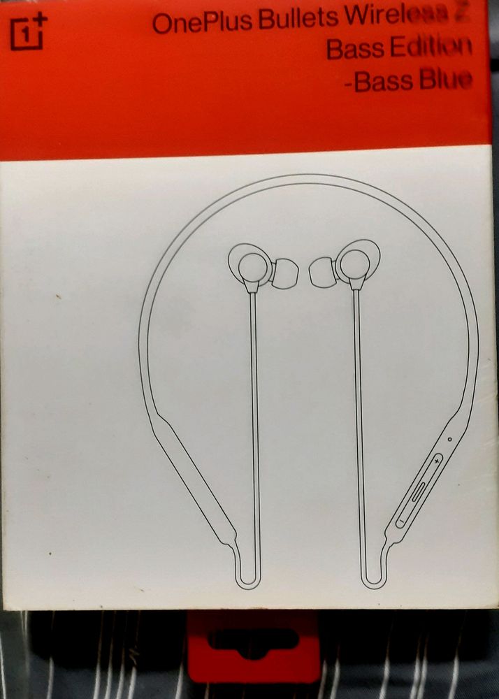 One Plus Headset's Box