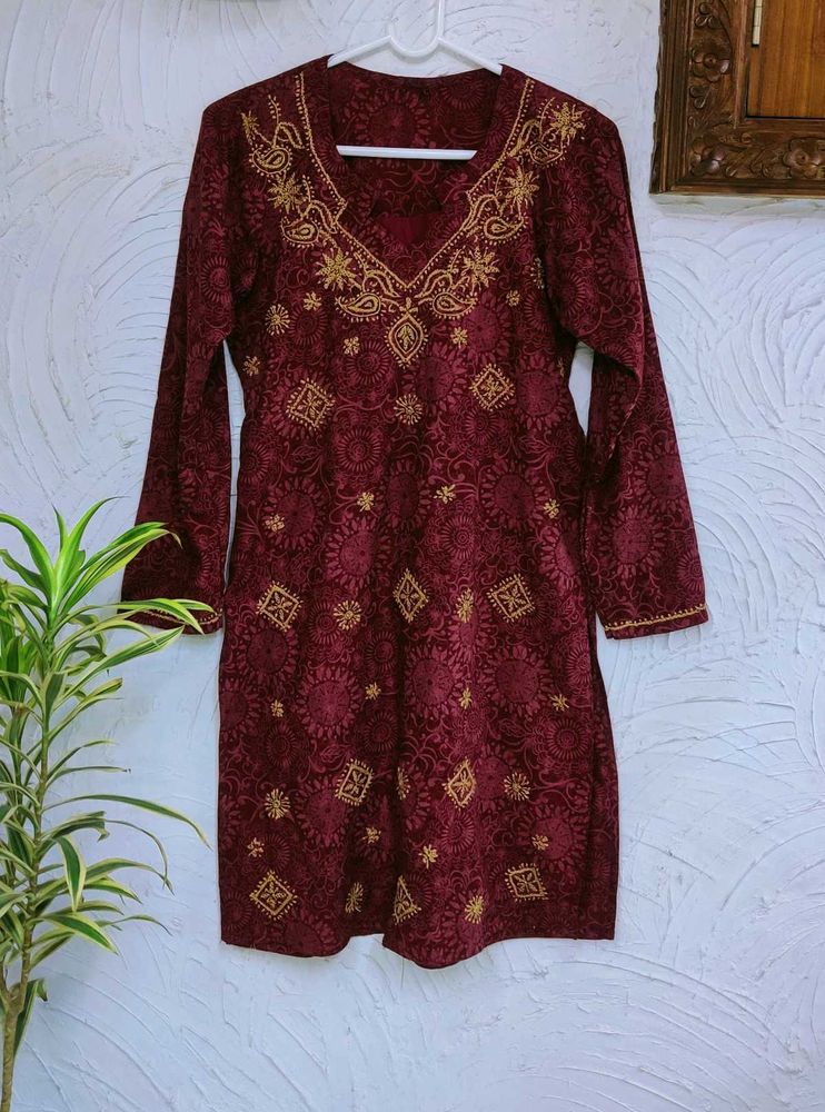 Pinkish Maroon Embroidered Kurta