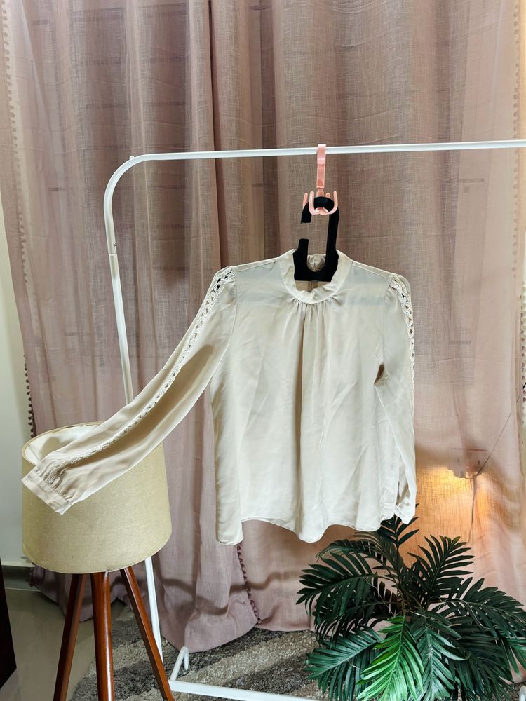 Beige Top Size M To L