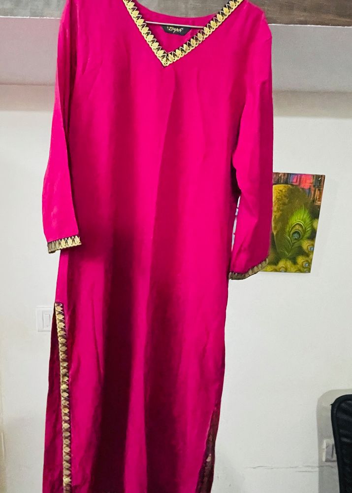 🎉Offer Accepted 🎉Pink Solid Kurta With Trouser