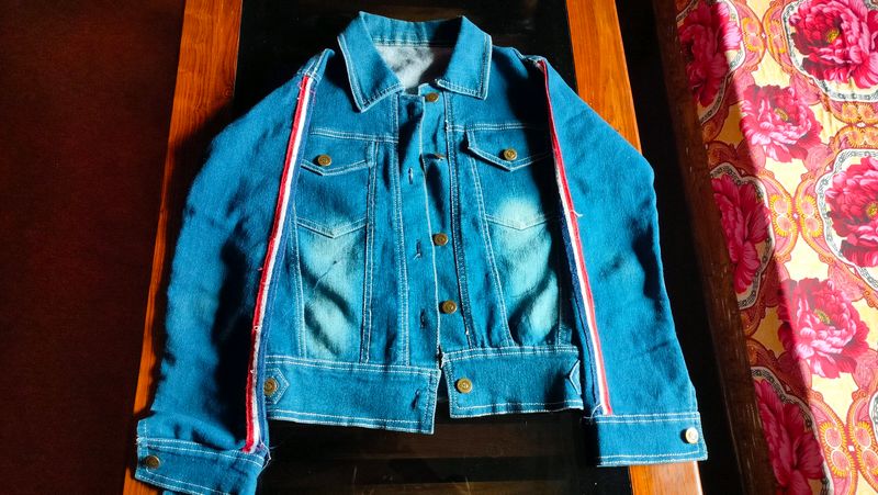 Denim jacket 🧥