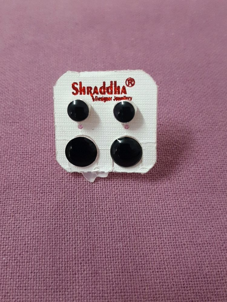 Black Stud Set Of 2 Pairs