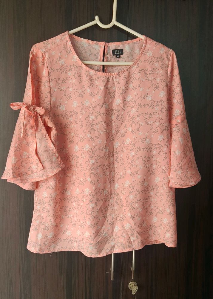 Bell Sleeveless Pink Floral Top