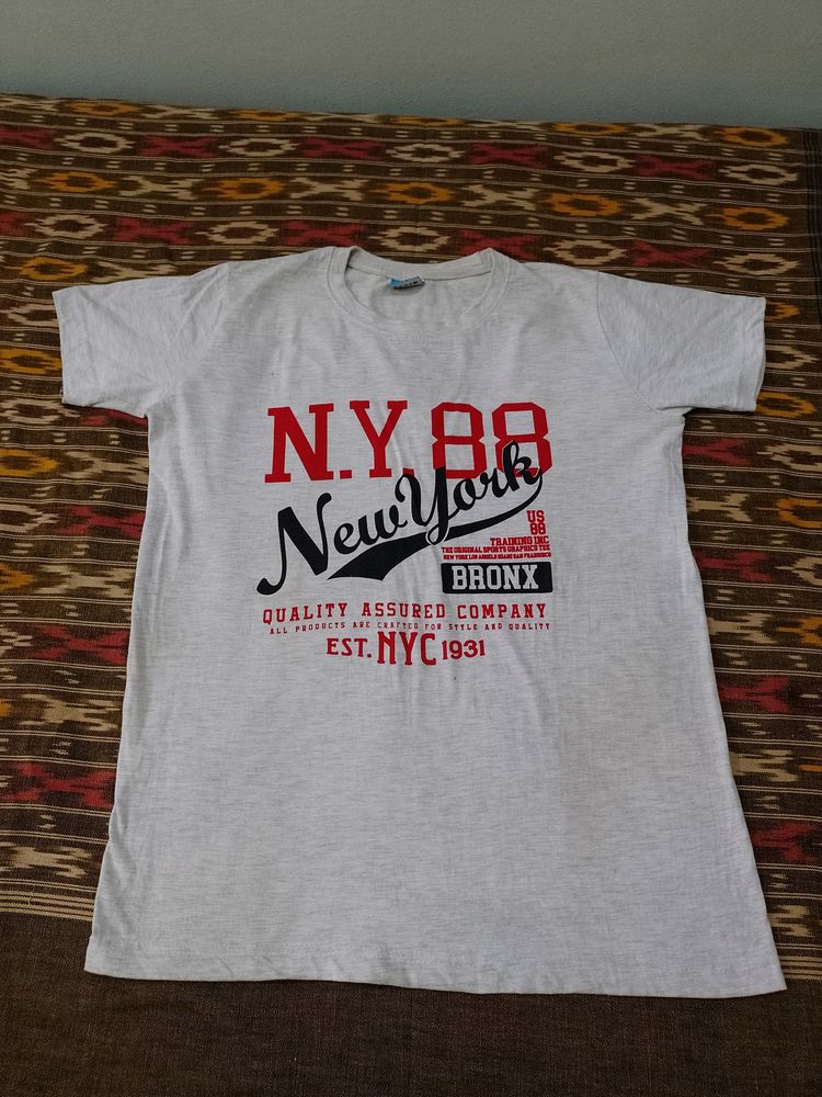 Yantra Newyork T-Shirt