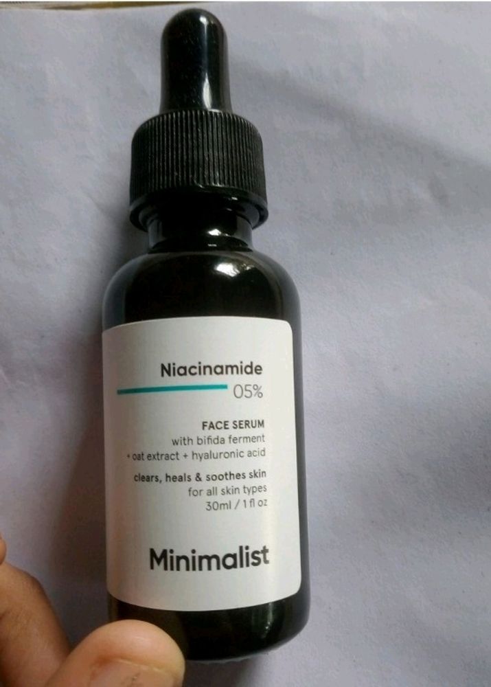 Minimalist Niacinamide 05% Serum