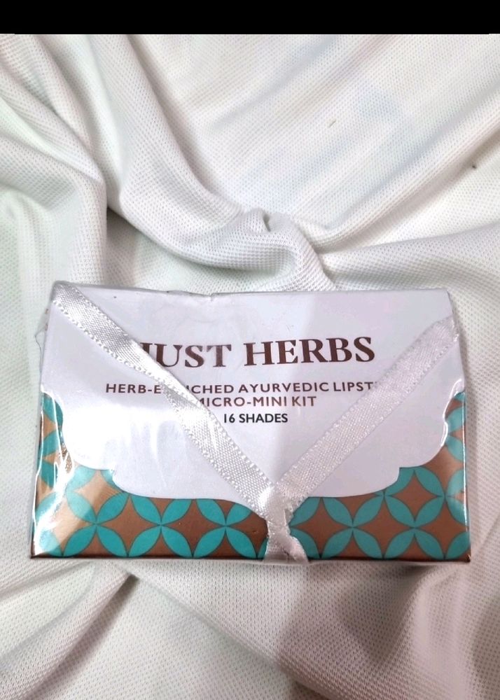 Just Herbs Lipstick Kit