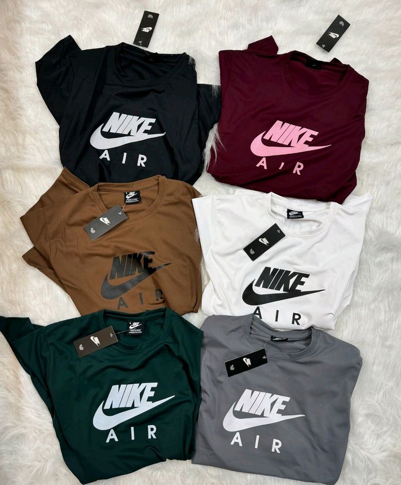 NIKE PRINT TSHIRT