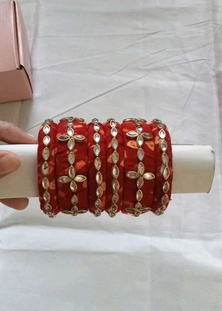 Bandhani Bangles Set