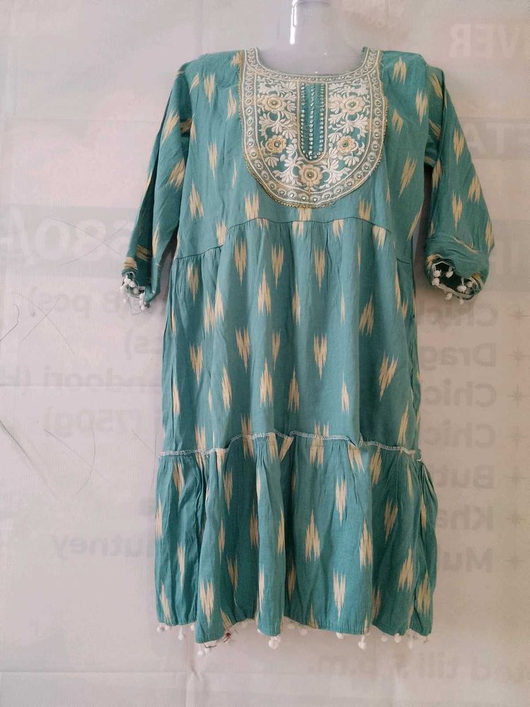 Short Kurti