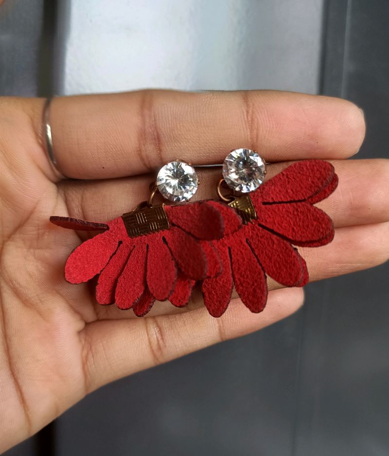 Korean Stud Earring With Flower Petals Without Box