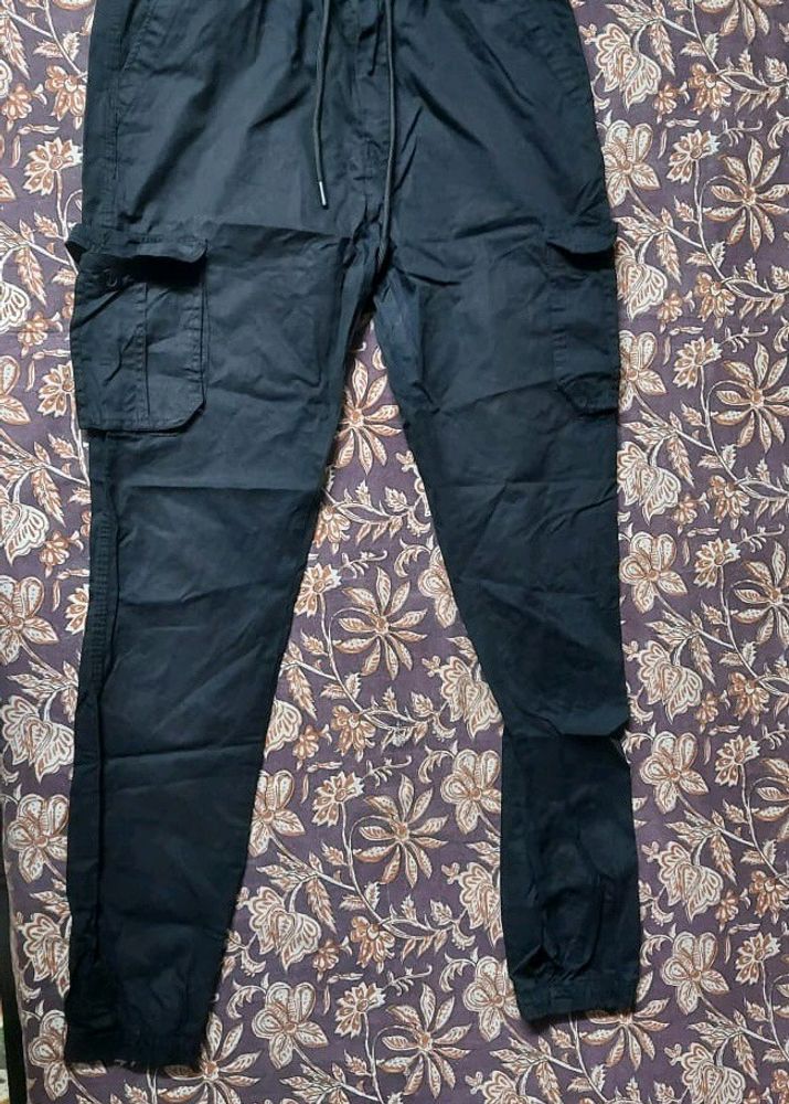 Unisex Black Cargo Pant