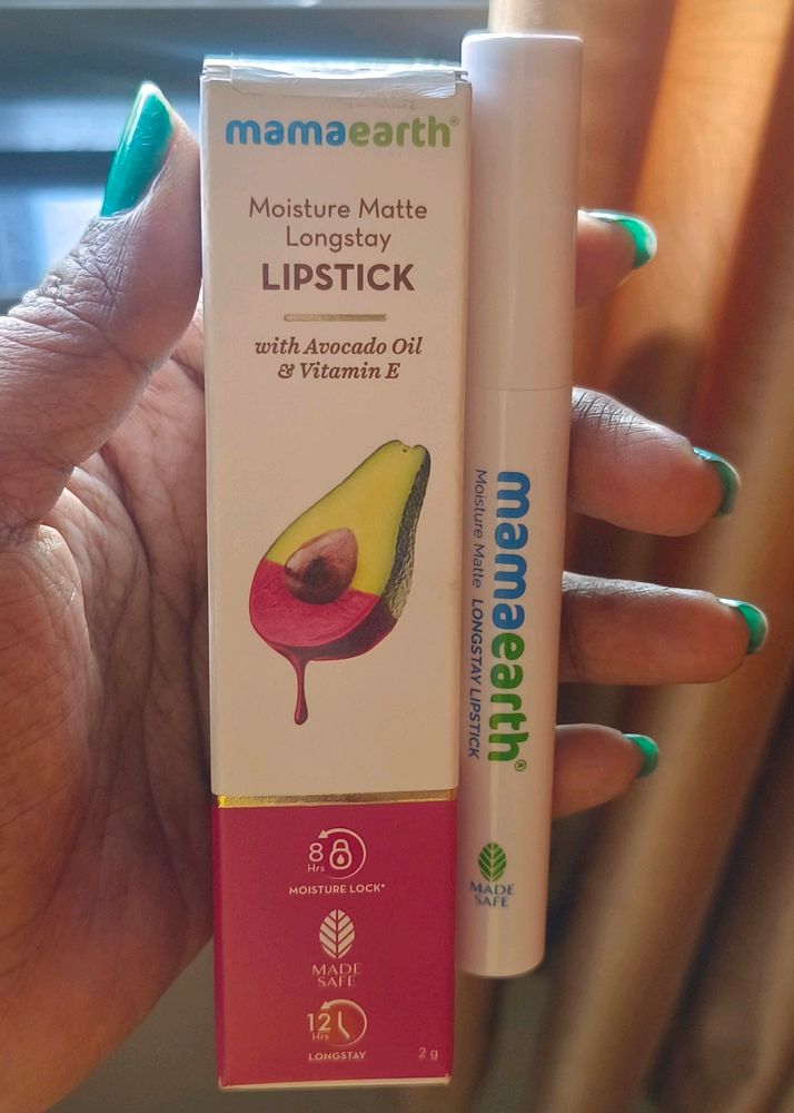 Mamaearth Moisture Matte Longstay Lipstick