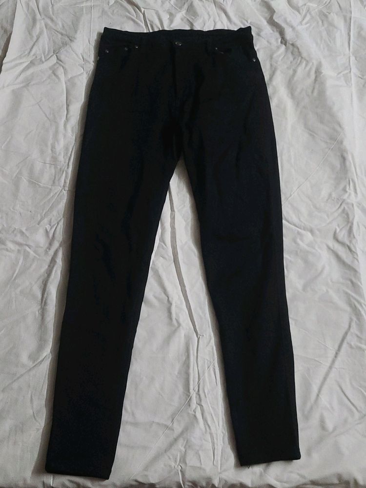 Black Slim Fir Jeans