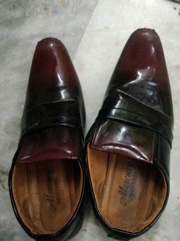 Double Shade Shoe