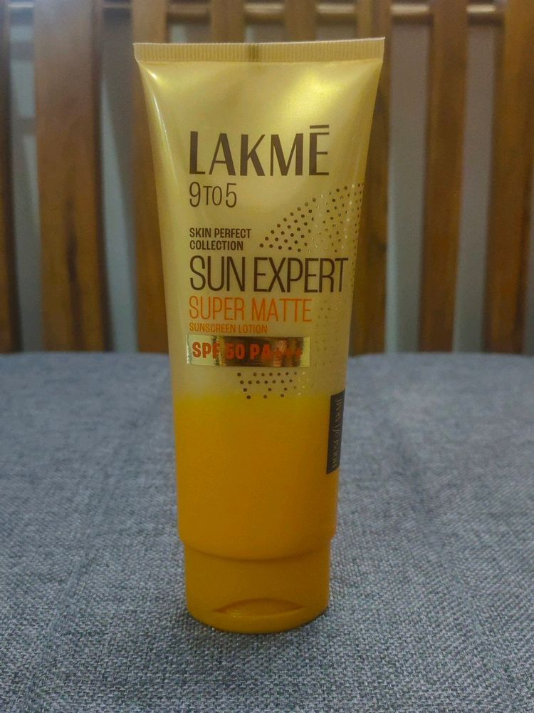 Lakme Sunexpert