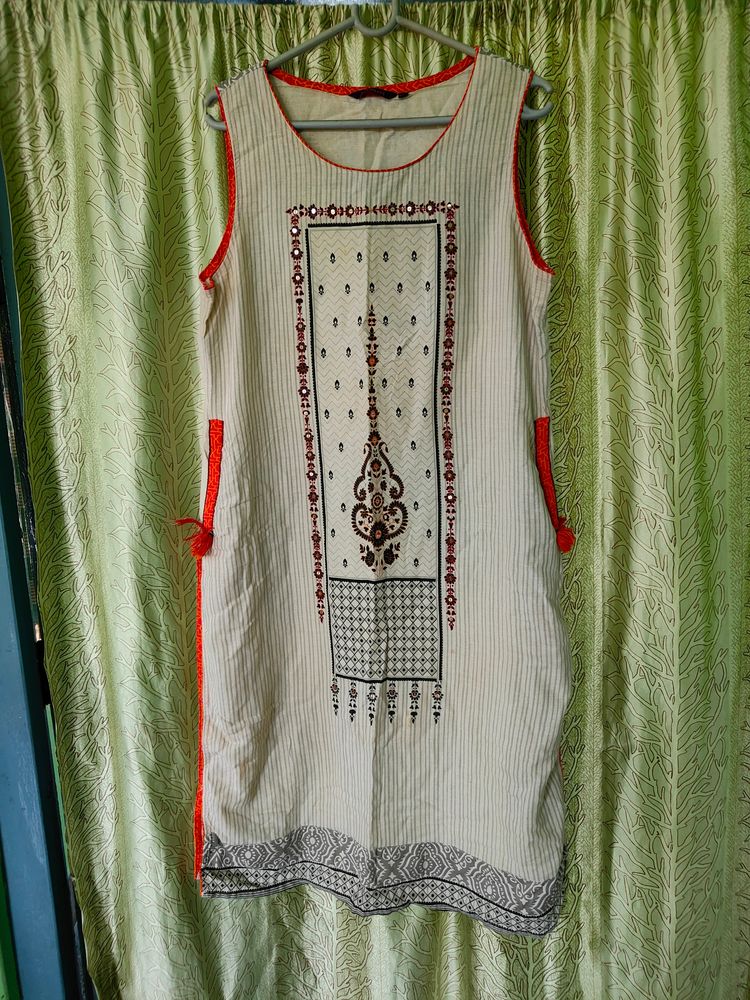 Srishti Off White Orange Kurta