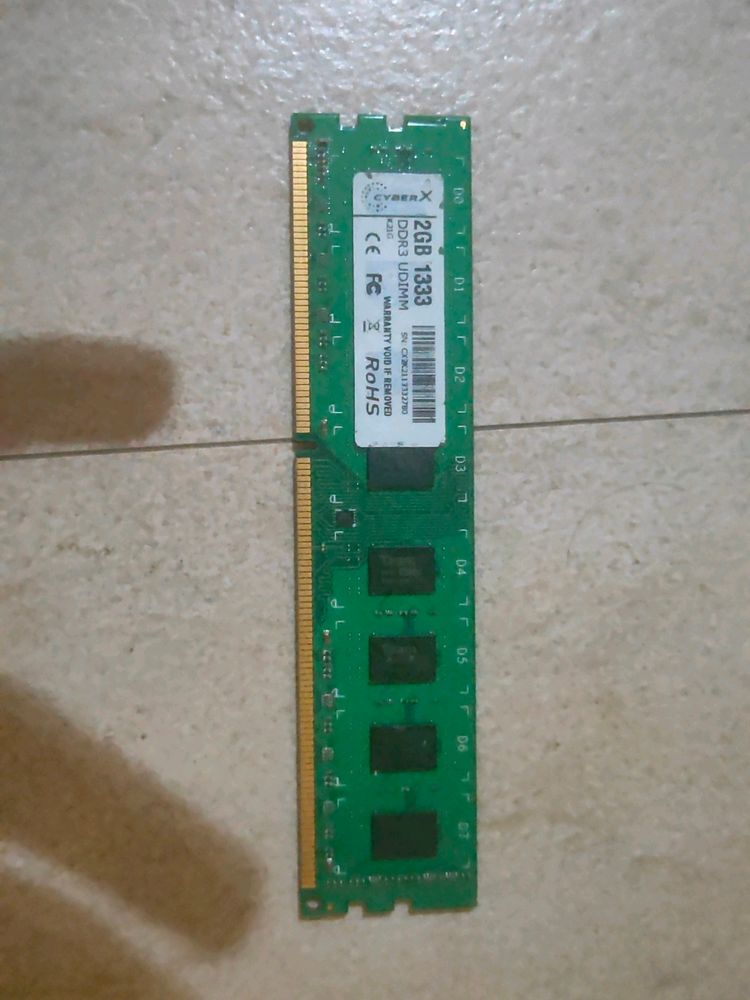 Ram (2gb)