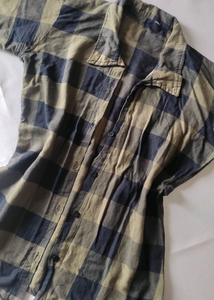 Women's Plaid Shirt