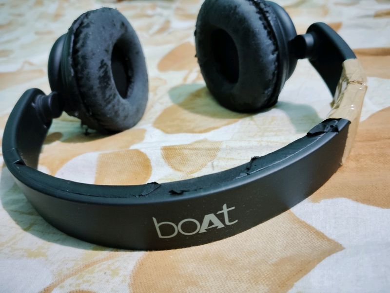 BOAT HEADPHONE