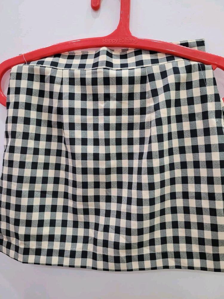 CLEARANCE SALE🎉Checkered skirt