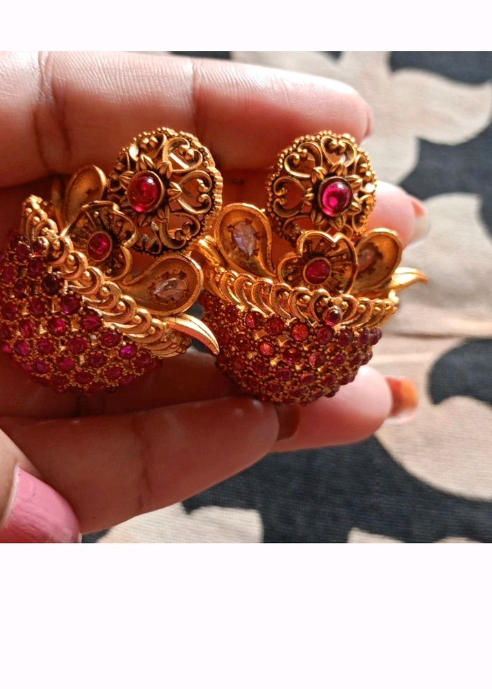 Jhumkas