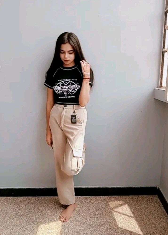 Cream_cargo Pant