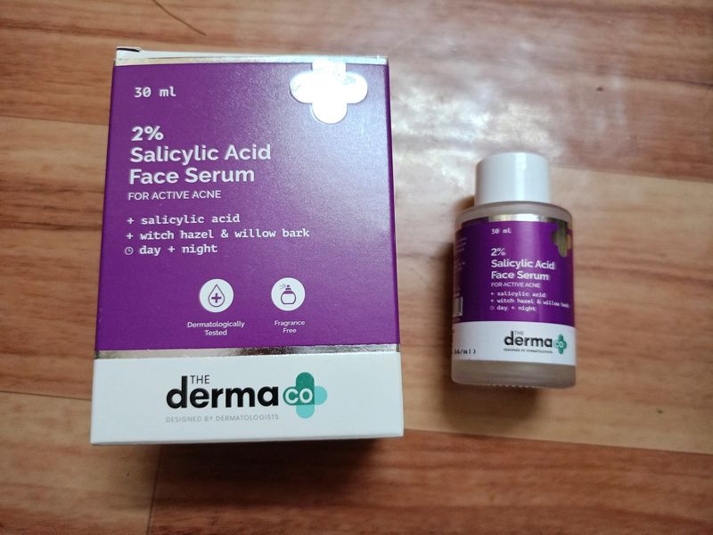 2% Salicylic Acid From The Derma Co