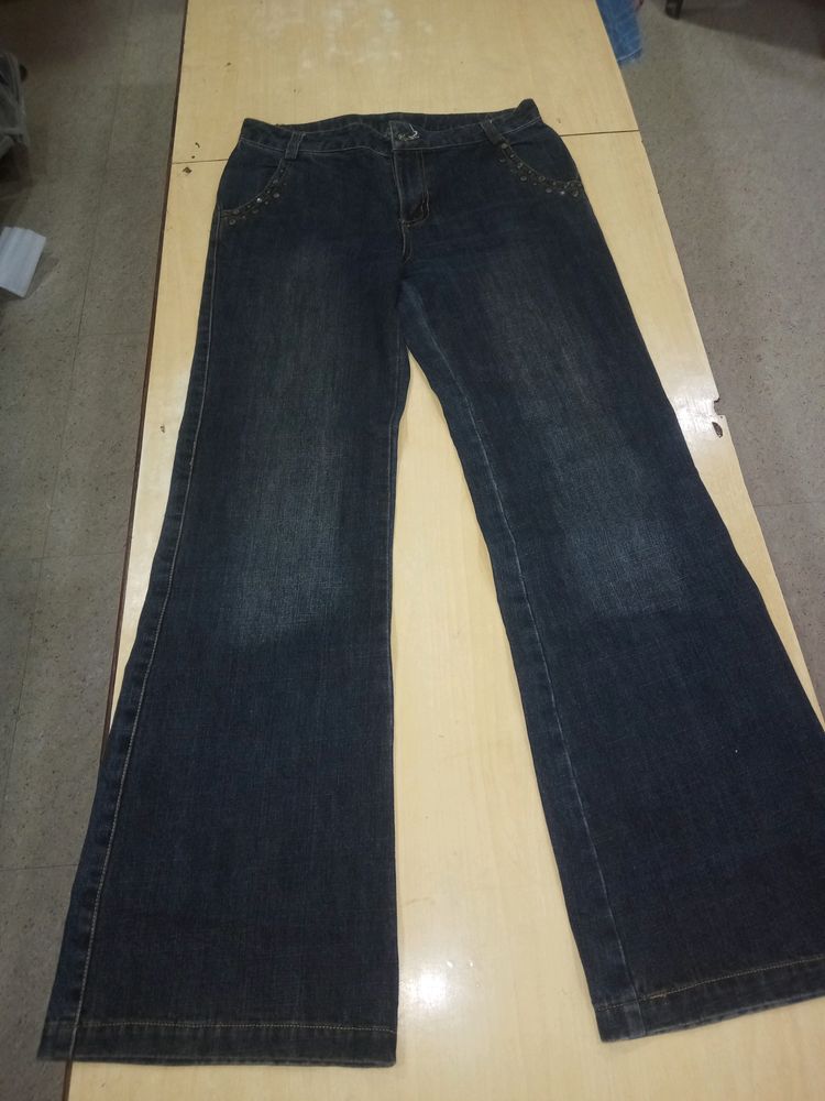 Surplus Bell Bottom Jeans for Woman's