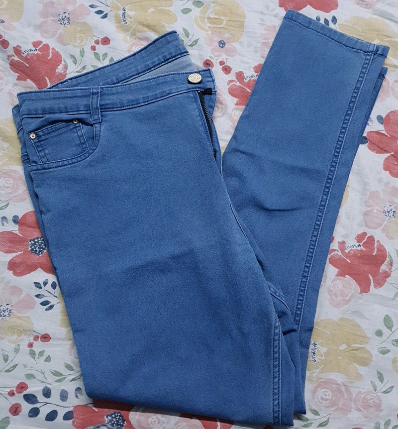 BLUE COLOR LADIES JEANS