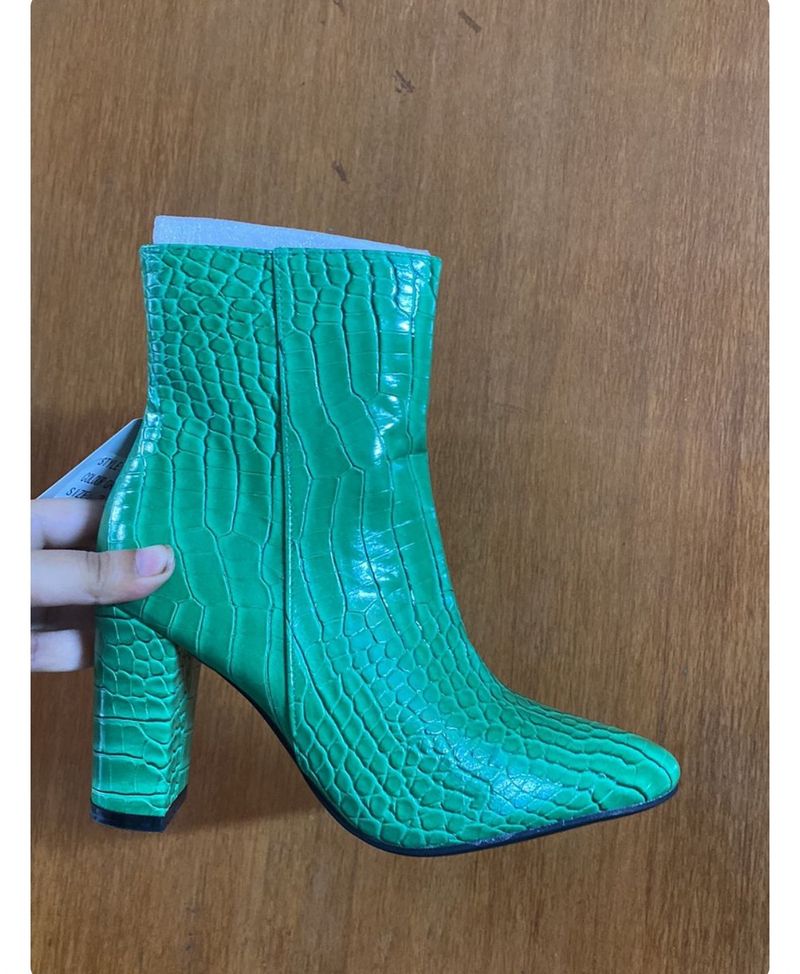 Green Snake Textured Boots Size 38