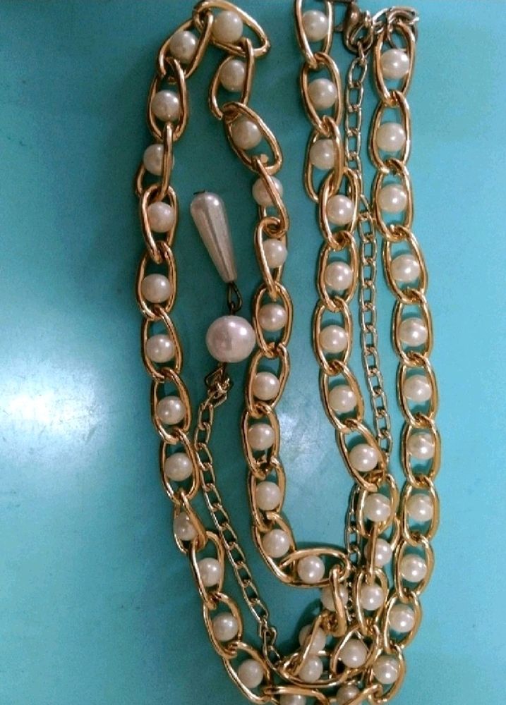 Elegant Pearl Kamarpatta 😍 Classic Charm