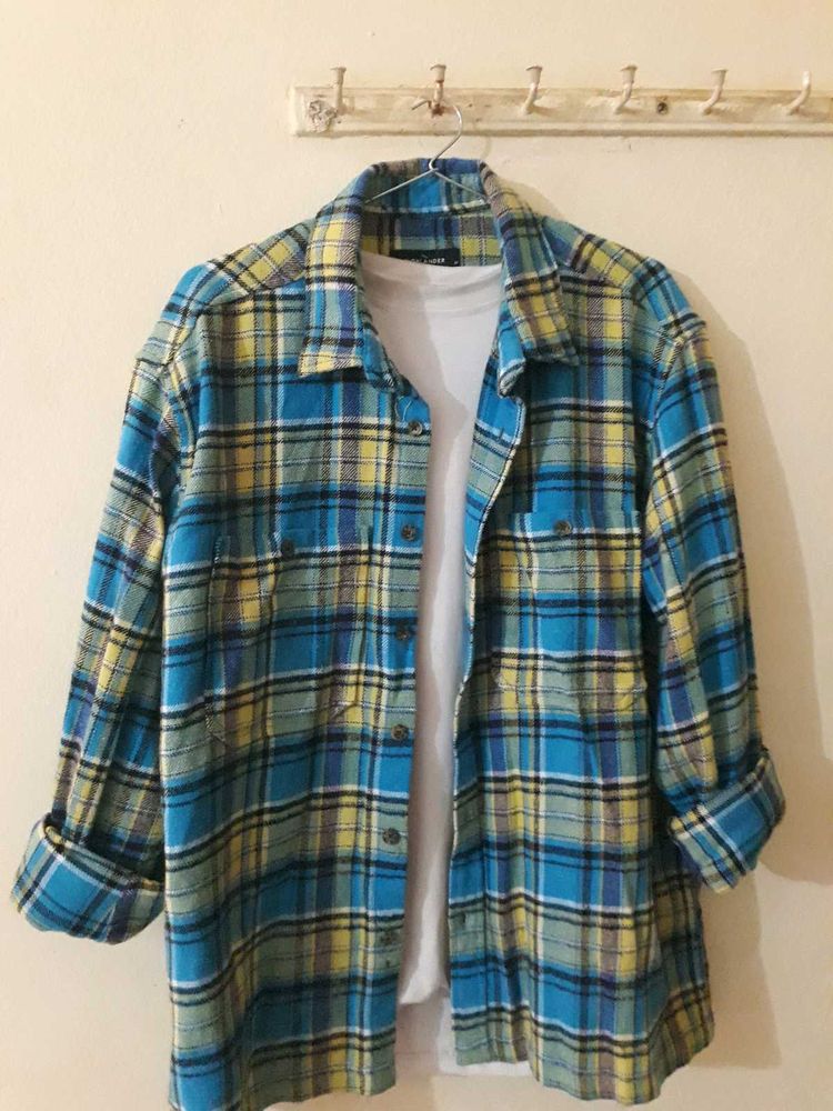 "Checkered Charm: The Ultimate Casual Shirt"