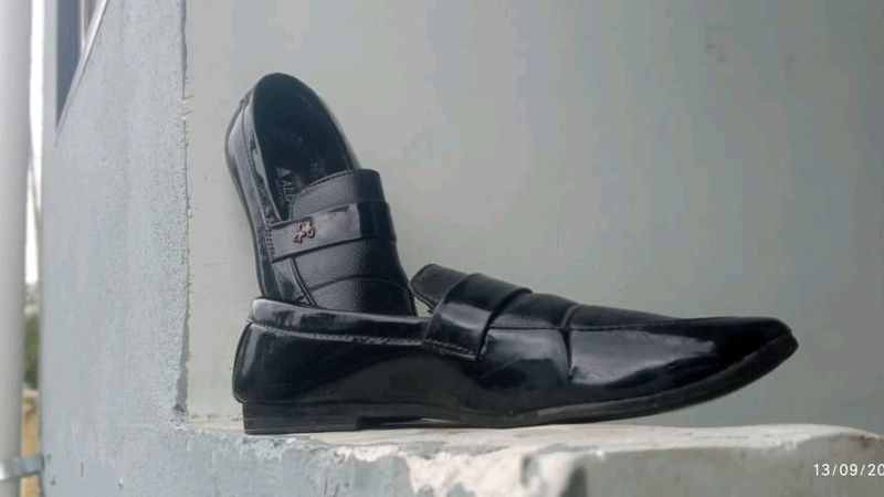 Black Formal Shoes For Men