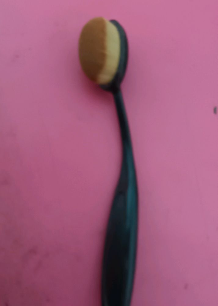 Makeup Brush