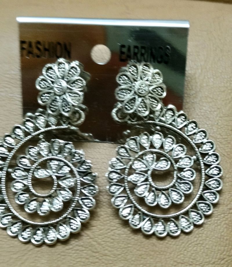 Women Earrings