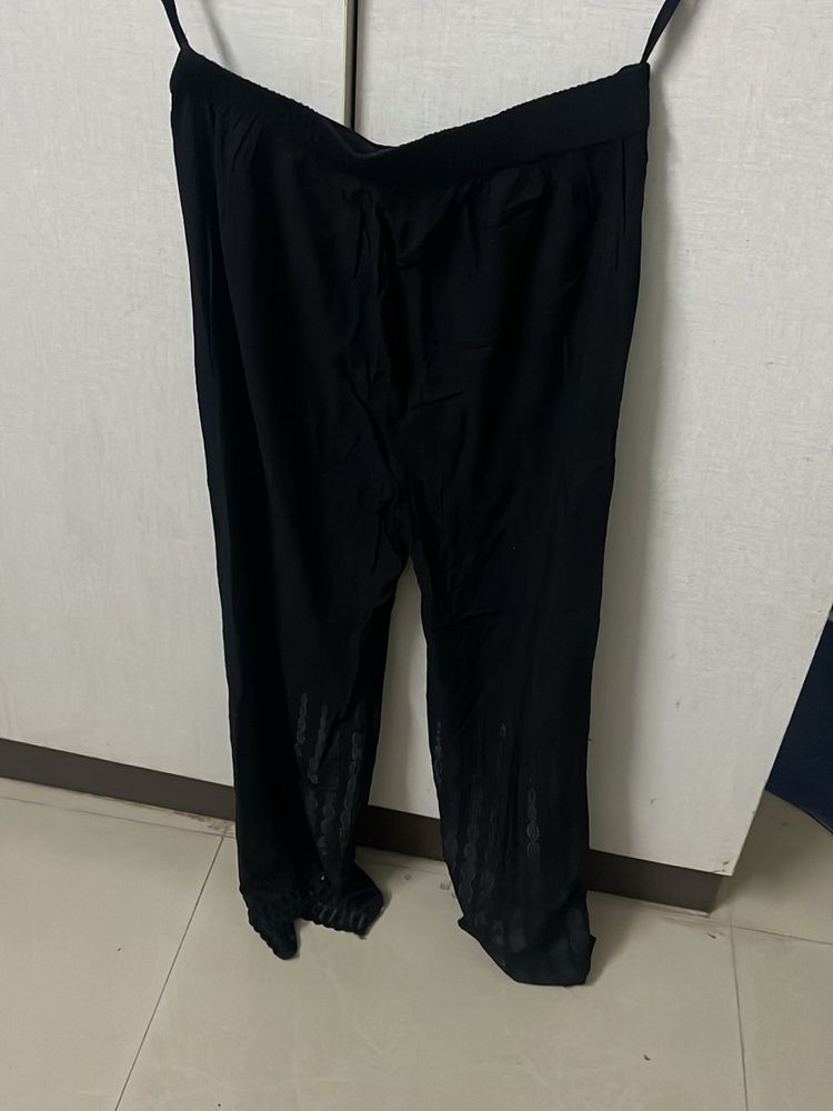 Black Pant/palazzo