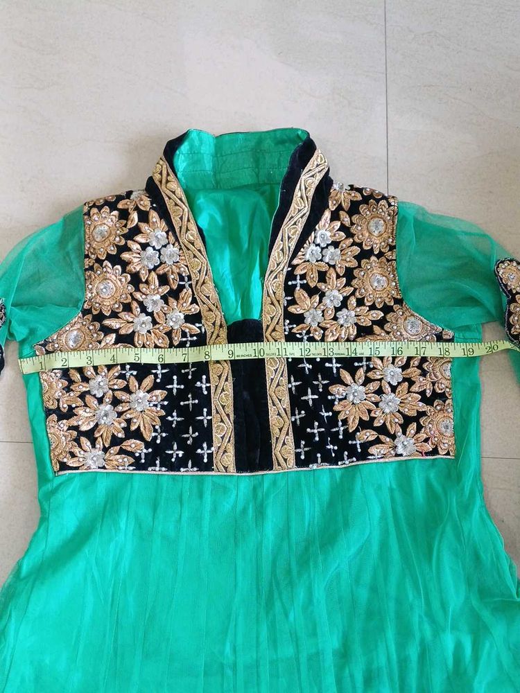 Traditional Kurta Set With Dupatta