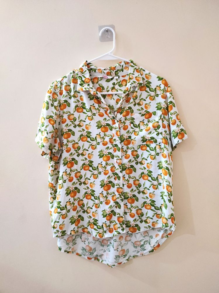 Printed Shirt Style Top In Size M