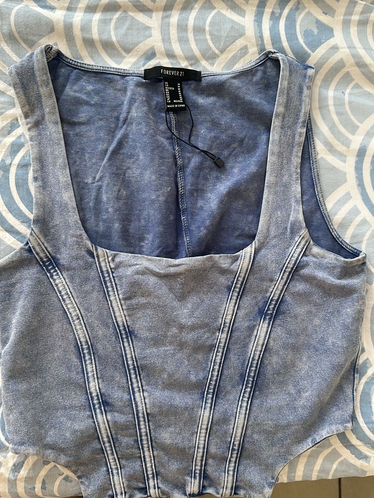 Forever 21 Women Top In Excellent Condition