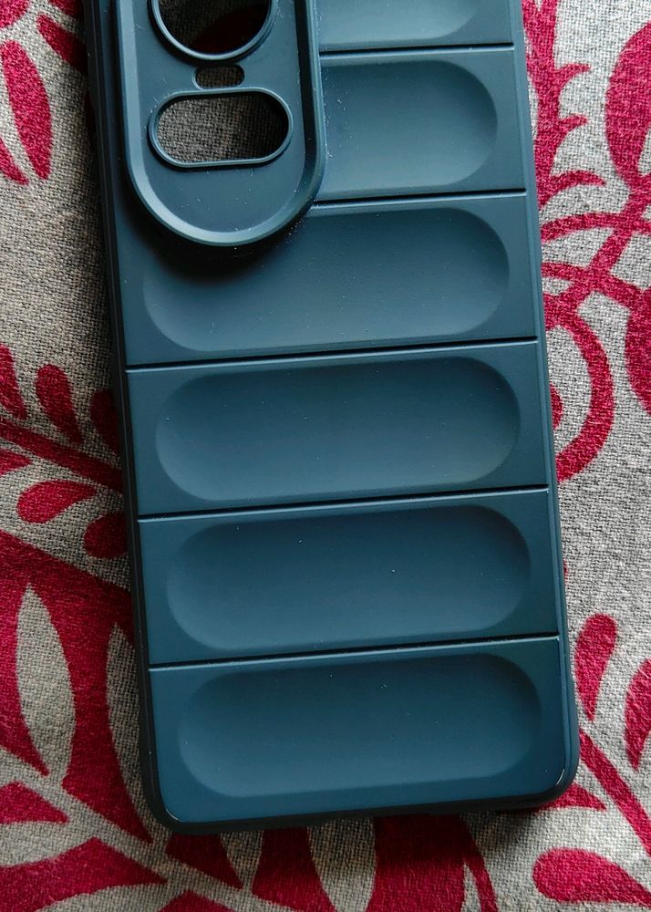 Oppo Reno 10 Pro Silicone Cushion Back Cover