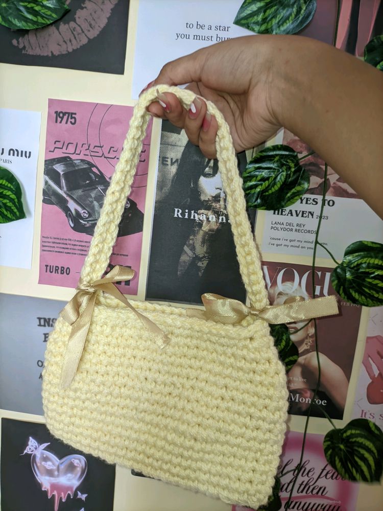 Cute Butter Yellow Crocheted Bag🌻✨🌙💛