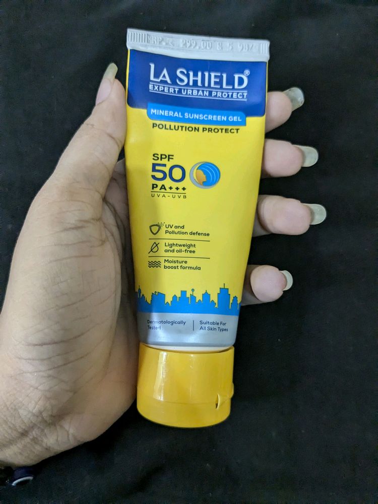 LA SHIELD Sunscreen🌞