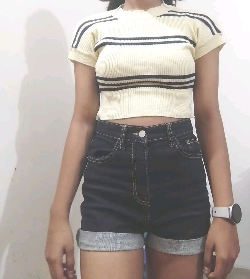 lemony Yellow  Fitted Crop Top