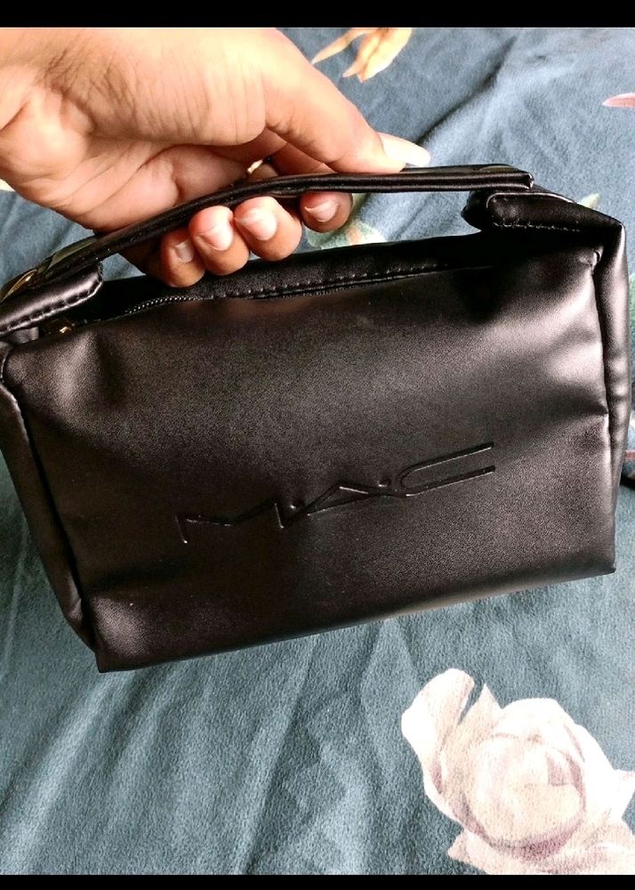 Mac Travel Pouch