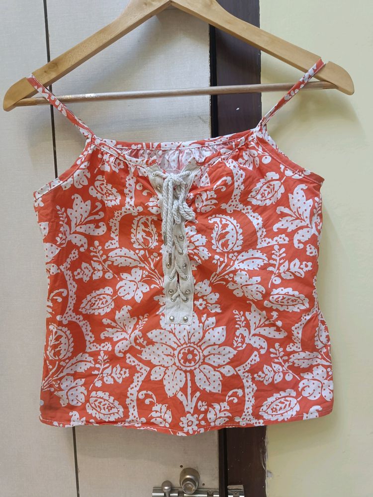 Cute Printed Top With Tie Up Detail