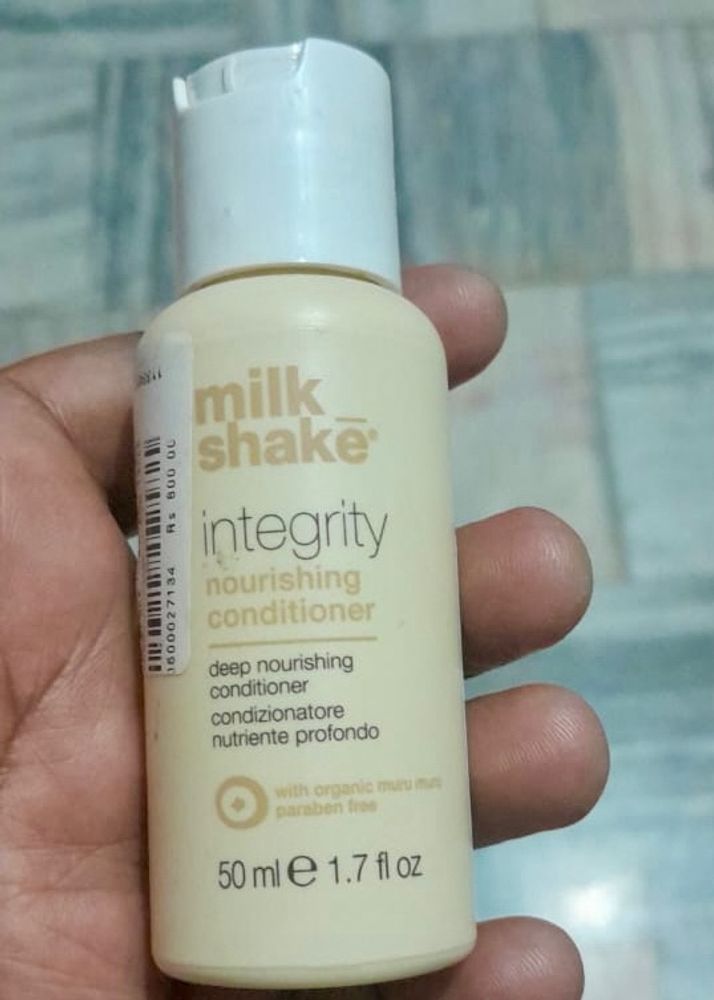 PRICE DROP : Milk Shake Integrity Conditioner